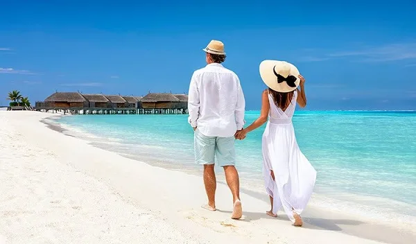 (Resorts) - Discover Your Personal Paradise - 英超直播